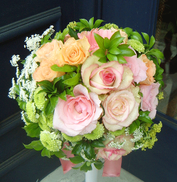 キャンディカラーのラウンドブーケ