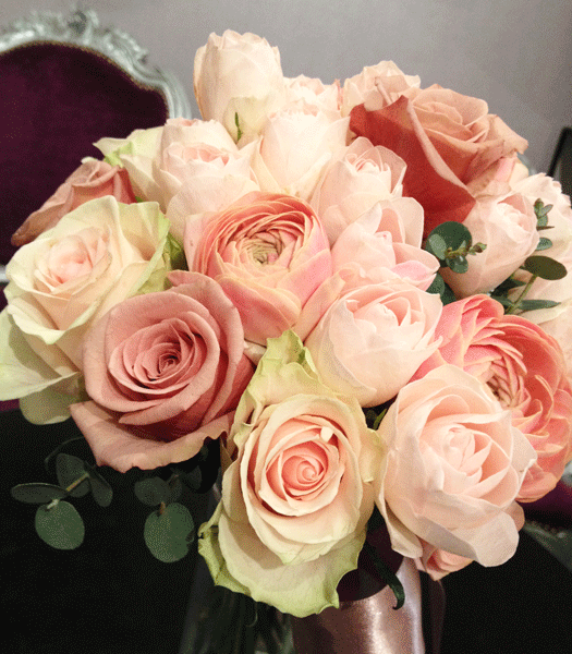 アンティークピンクのラウンドブーケ